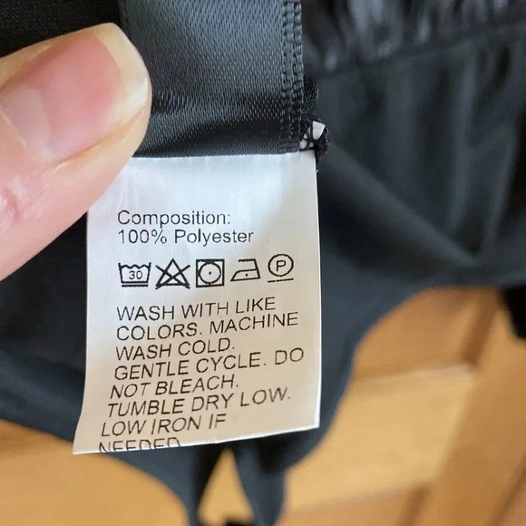 Shein Black Satin Bodysuit Size Medium Embossed Leopard Print Snap Closure NWOT - Picture 6 of 6